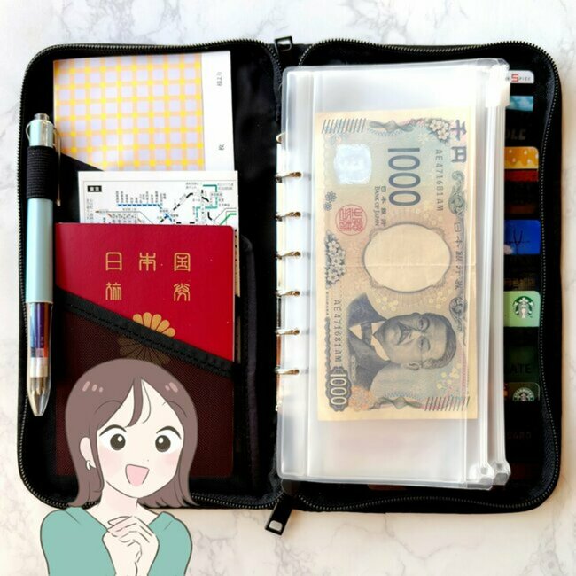 ミニ財布にちょうどいい…！ダイソーの「小銭が入るキーケース」クレカや診察券もスポッとしまえるの！