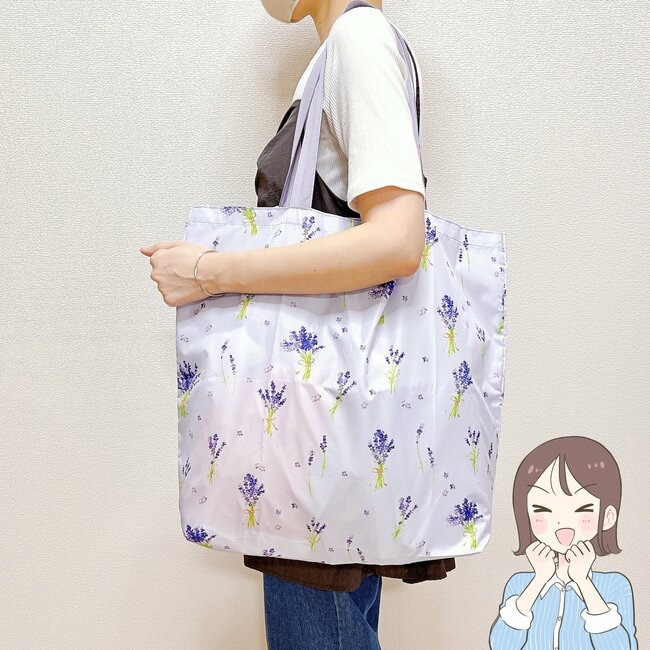 一瞬でトートバッグに大変身！アフタヌーンティーの「天才すぎるサコッシュ」2日分の荷物が入って便利！《購入レビュー》