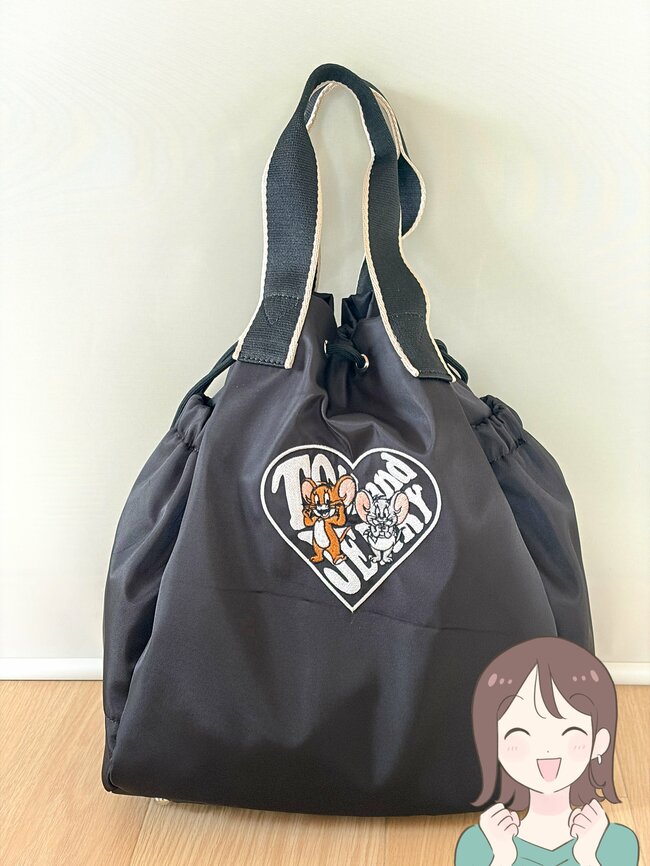 しまむら×トムとジェリーの「ポケットたくさんバッグ」大人かわいいのに収納力スゴすぎるの!