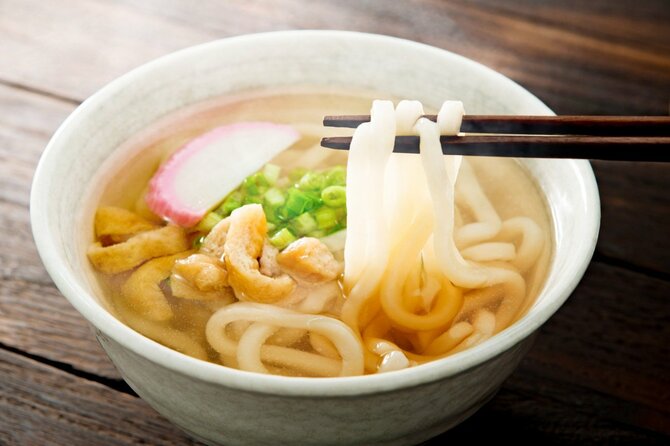 【専門医が教える】「うどん」を食べる人は「そば」よりも不健康になりやすい。60年のデータが示した本当の理由