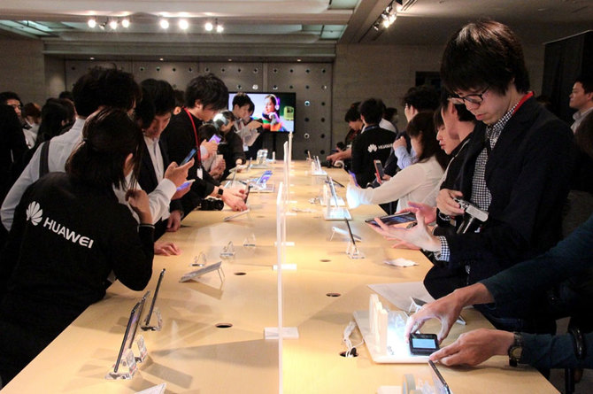 東京で行われたファーウェイの夏の新製品発表会