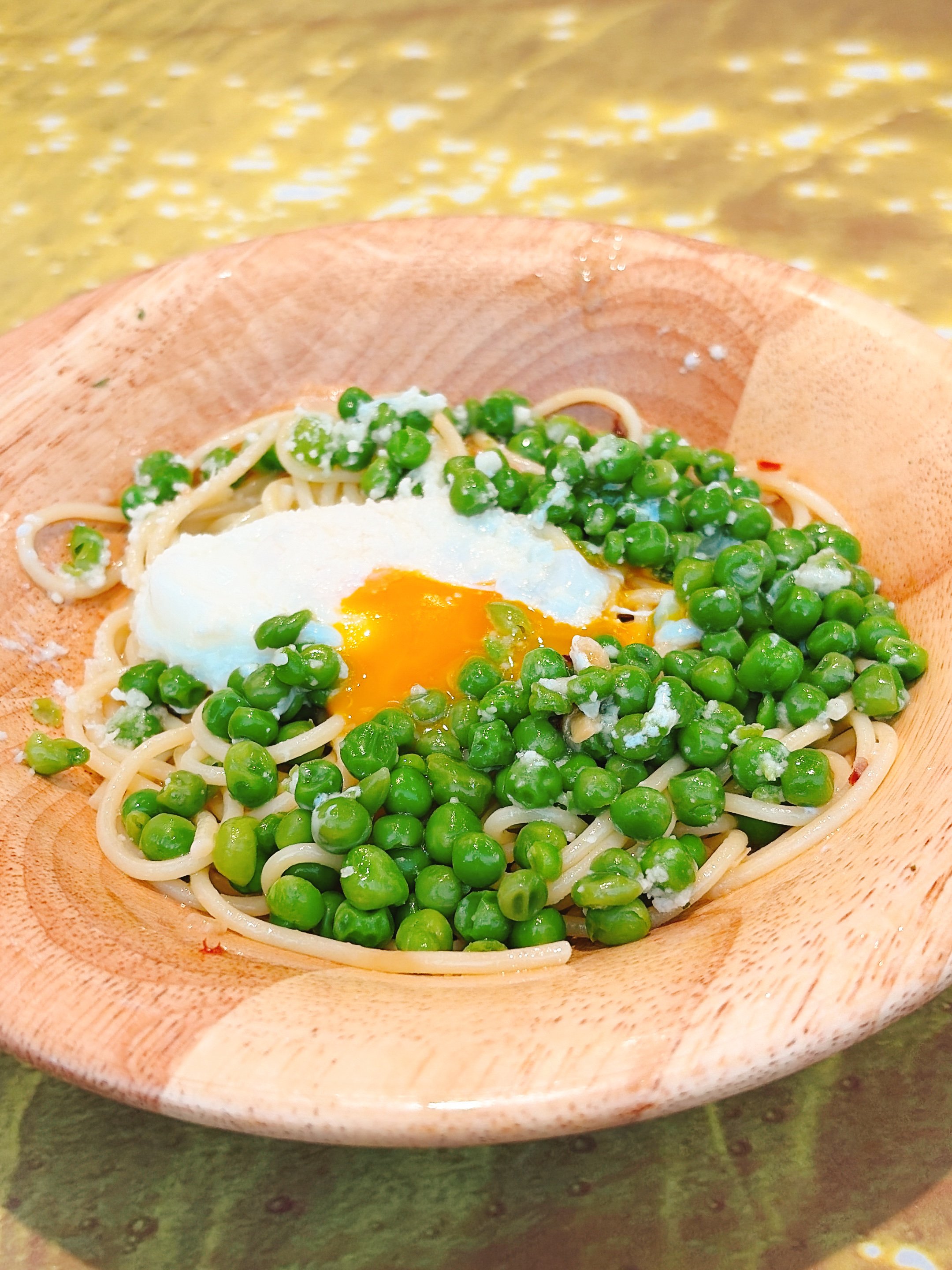 「原価どうなってんの?」サイゼリヤの“300円パスタ”コンビニより安いんだけど…!「300円ってもはやバグよな」「安すぎて心配になる」