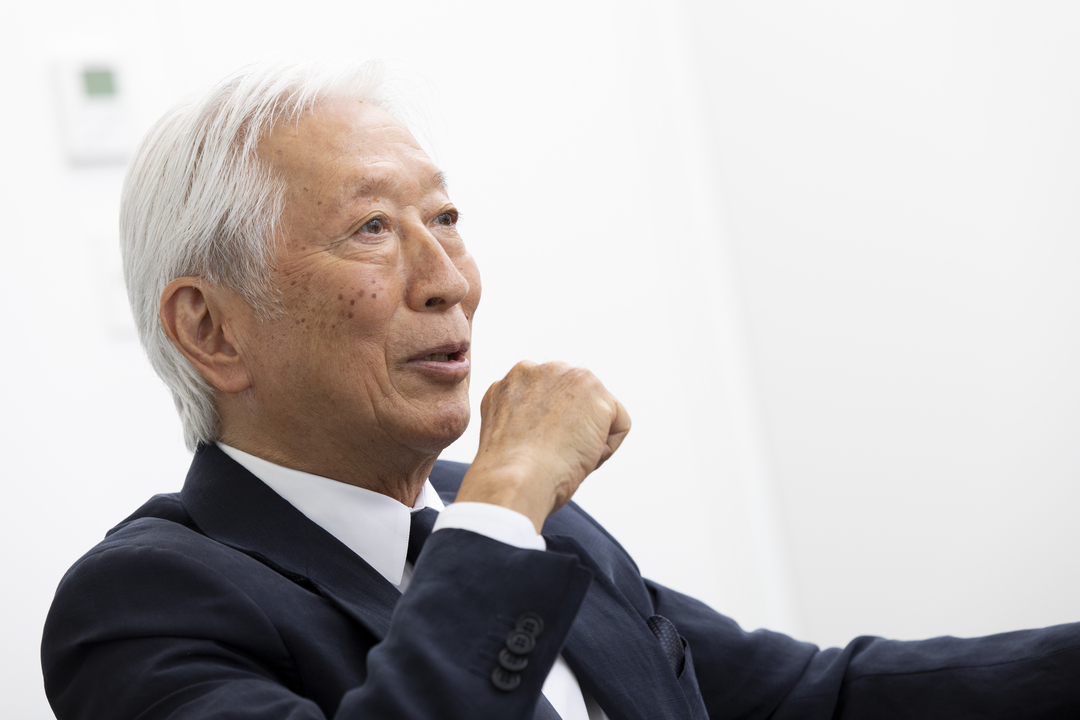 虎屋の「熱狂的ファンもいるし、みなに好かれる」という稀有なブランド力の源とは? <黒川光博・虎屋社長×三澤彩奈・中央葡萄酒取締役 対談後編><br />