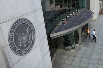 米株式市場の仕組み見直しへ　SEC委員長