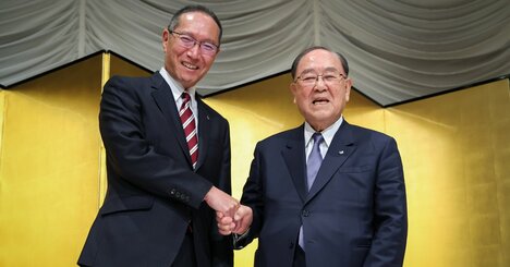 社長交代のキヤノン御手洗氏「30年の功罪」を徹底分析！“企業価値向上度”でライバル富士フイルムと比較、軍配はどちらに？