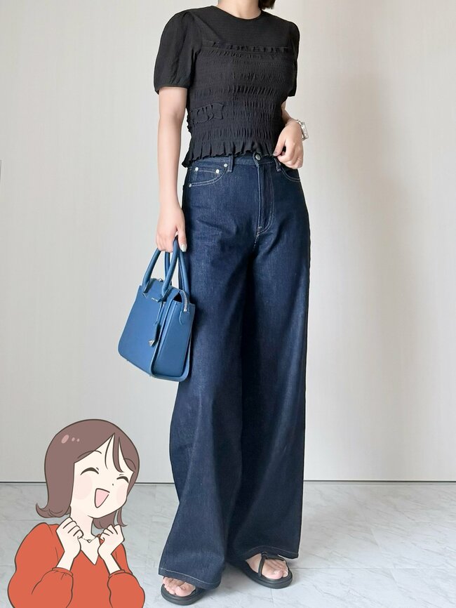 【ユニクロ】「試着して即買い」「毎日でもはきたい」脚が長く見える“着痩せワイドパンツ”たっぷり着回せて大当たり！「お尻が小さく見えます」「迷わず色違いで3枚購入」《購入レビュー》