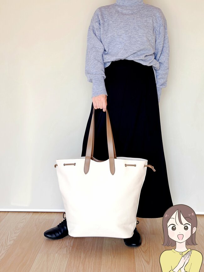 「衝動買いしました」「可愛くてオシャレ」無印良品の“大容量トートバッグ”ポケットたくさんで使いやすい！「丈夫なところがオススメ」