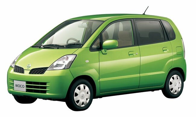 日産初の軽自動車「モコ」。写真は専用色であるモコグリーン