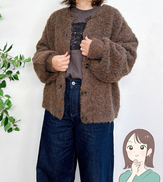 シルエットが美しすぎる…！ユニクロの「細見えカーディガン」上半身がすっきり見えるし、サッと羽織るだけでオシャレ！
