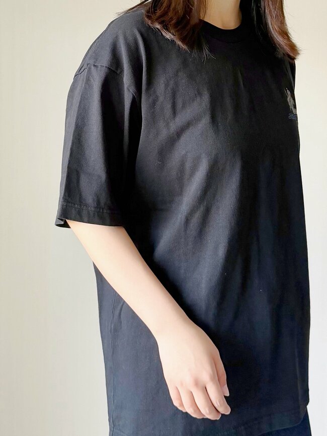 思わず2色買い…！ユニクロ×スター・ウォーズの「コラボTシャツ」かっこよすぎて毎日着たい！《購入レビュー》