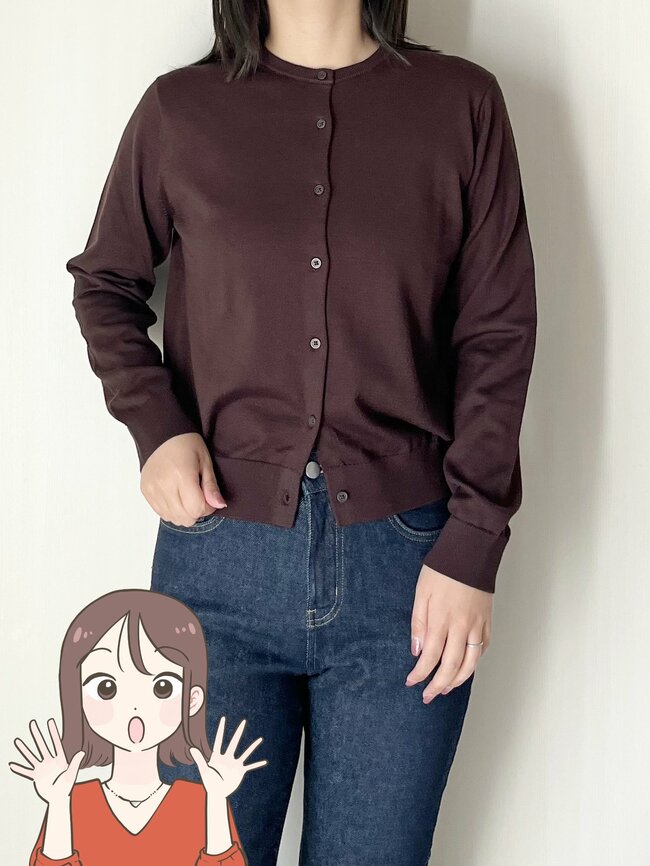 「全色ほしいくらい重宝します」ユニクロの“レビュー絶賛カーディガン”1年中着回せて2990円はコスパ良い！「何色も揃えてます」「春夏秋冬ずっと着てました」