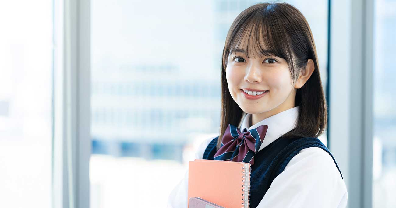 「えっ、禁止しなくていいの？」アニメ好きの子の国語力が伸びる驚きの“二刀流”