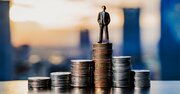 年収が高い会社ランキング2024【従業員の平均年齢50代・トップ5】1位は1800万円超！2位は不祥事で大激震