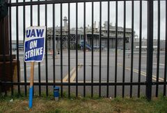 米UAW組合員の高賃金、経営の柔軟性を奪いかねず