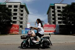 中国経済を脅かす不動産不況の暗い影
