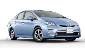 日常のドライブならガソリン要らず!?プラグインハイブリッド車(PHV)はエコカー技術の現実解か