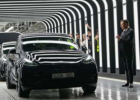 世界的な「自動車帝国」築く夢、なぜ危ういのか