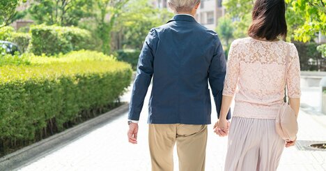 認知症の「徘徊」は本当に問題行動か？専門家が明かす「うろうろ歩く」ことの役割