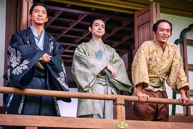 『豊臣兄弟！』第18回より。左から羽柴長秀（演：仲野太賀）、竹中半兵衛（演：菅田将暉）、羽柴秀吉（演：池松壮亮）　（C）NHK