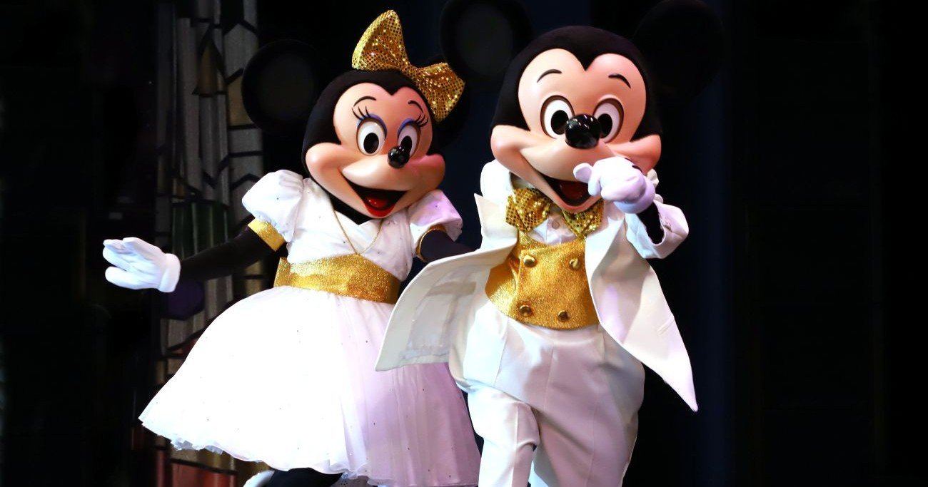 「キャアアァァ ！」東京ディズニーで女子中学生が悲鳴！「何してるんですか？」へのスタッフの“神回答”