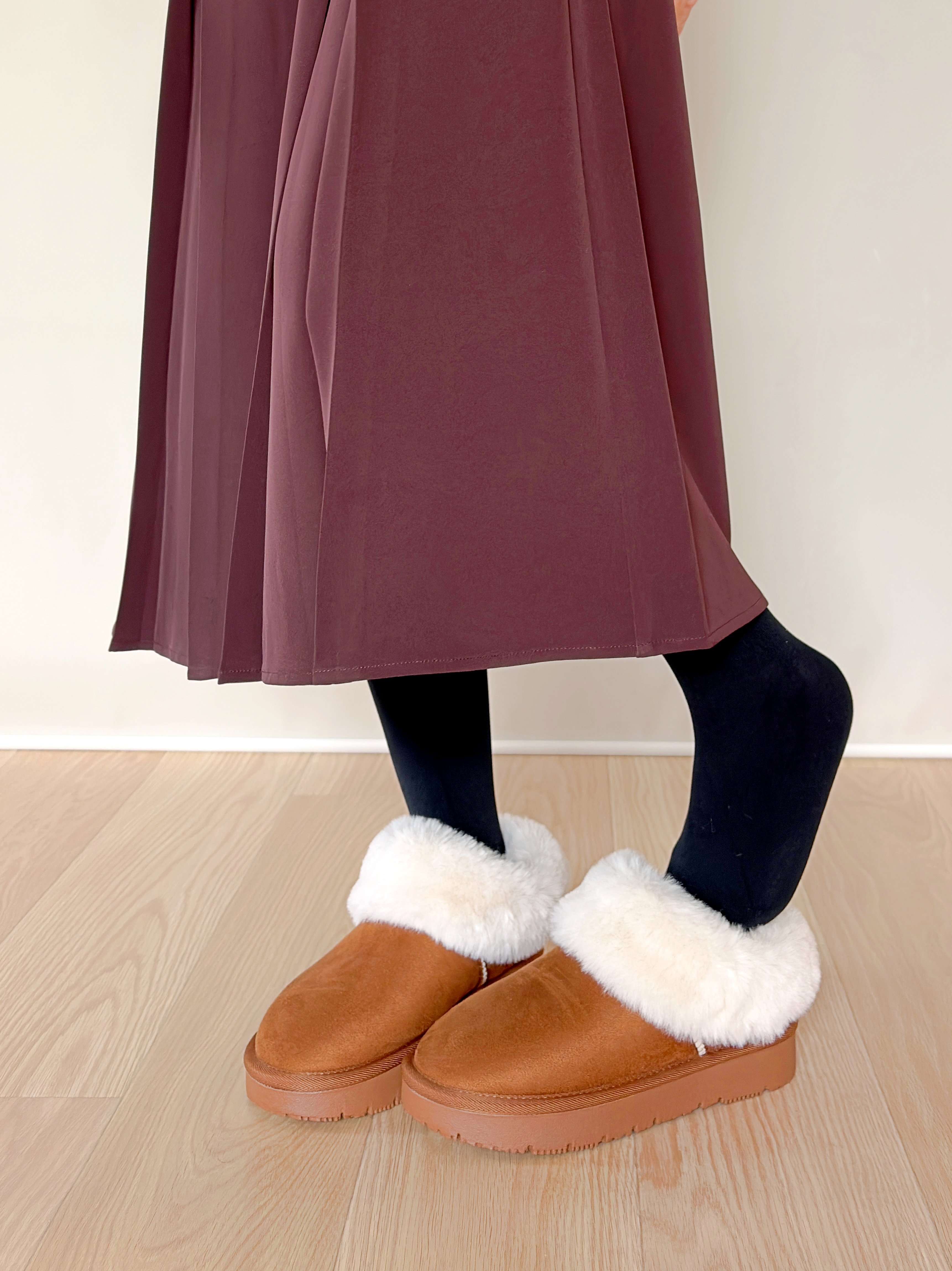 「毎年リピして3足目」GUの“ふわふわシューズ”ポカポカすぎて手放せない!「やっぱりかわいい!」「全色ほしくなりました!」