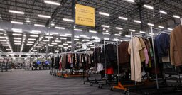 そのルイ・ヴィトンは本物？　見極める「AI導入倉庫」