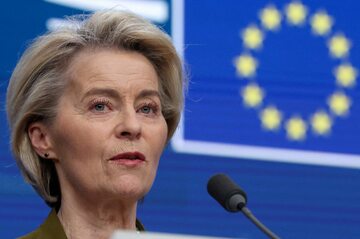 EU、対米関税を棚上げ　トランプ氏の猶予措置受け