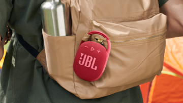 防水・防塵のカラビナ付きBluetoothスピーカー「JBL CLIP4」