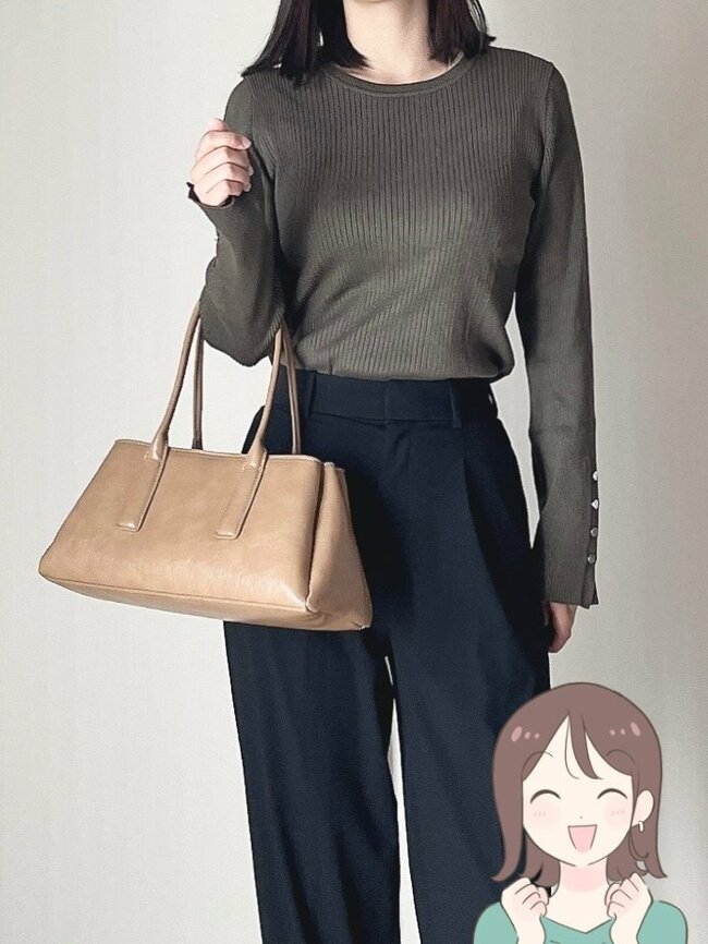 《ZARAセール品》コンパクトなのに収納力すごっ!6590円→3950円の「高見えバッグ」ペットボトルや長財布が入るから使いやすい!