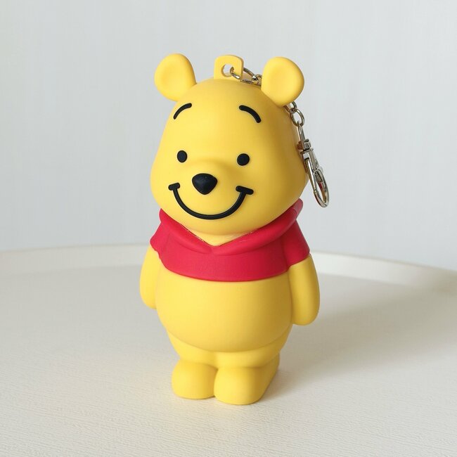 【アフタヌーンティー】可愛すぎて即完売しそう…!プーさんコラボの「マスコットになるバッグ」どの角度から見てもたまらない!《購入レビュー》