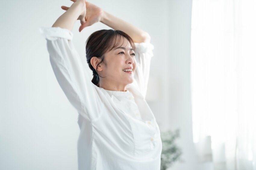 【太りやすい人と、たくさん食べても痩せる人】横から見ただけでわかる、決定的な違い