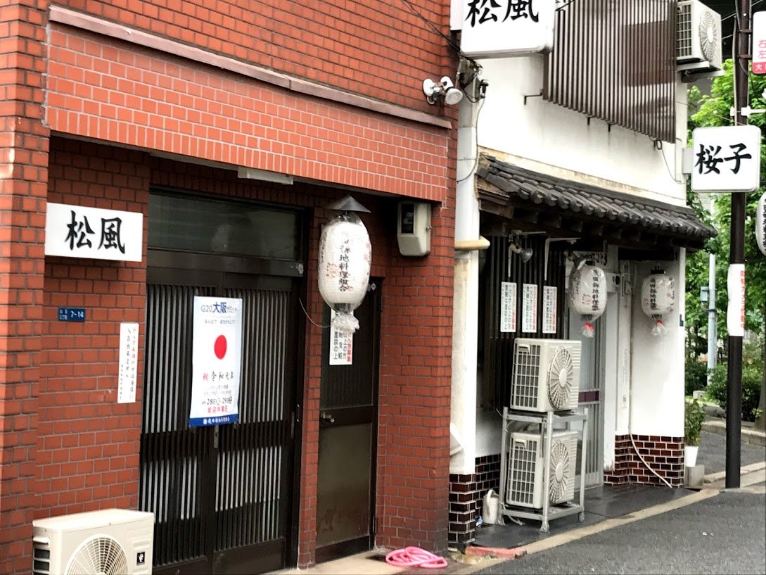 飛田新地に異変、外国人や家族連れの見物で「観光地化」が進む背景(下)