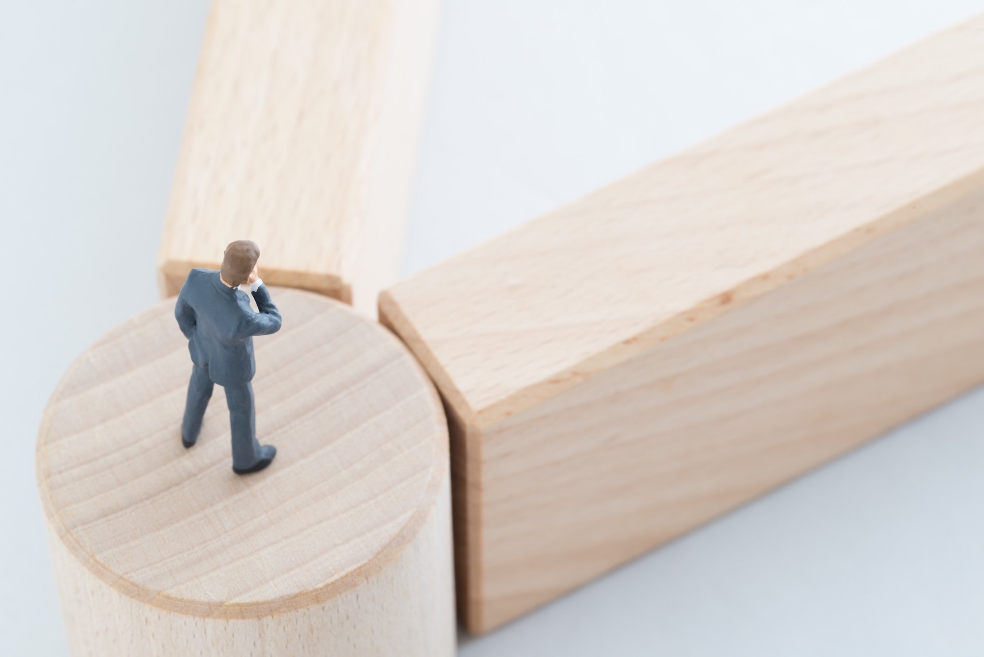 40代から「どんどん成長する人」「成長がピタッと止まる人」の毎日の習慣の違いとは？
