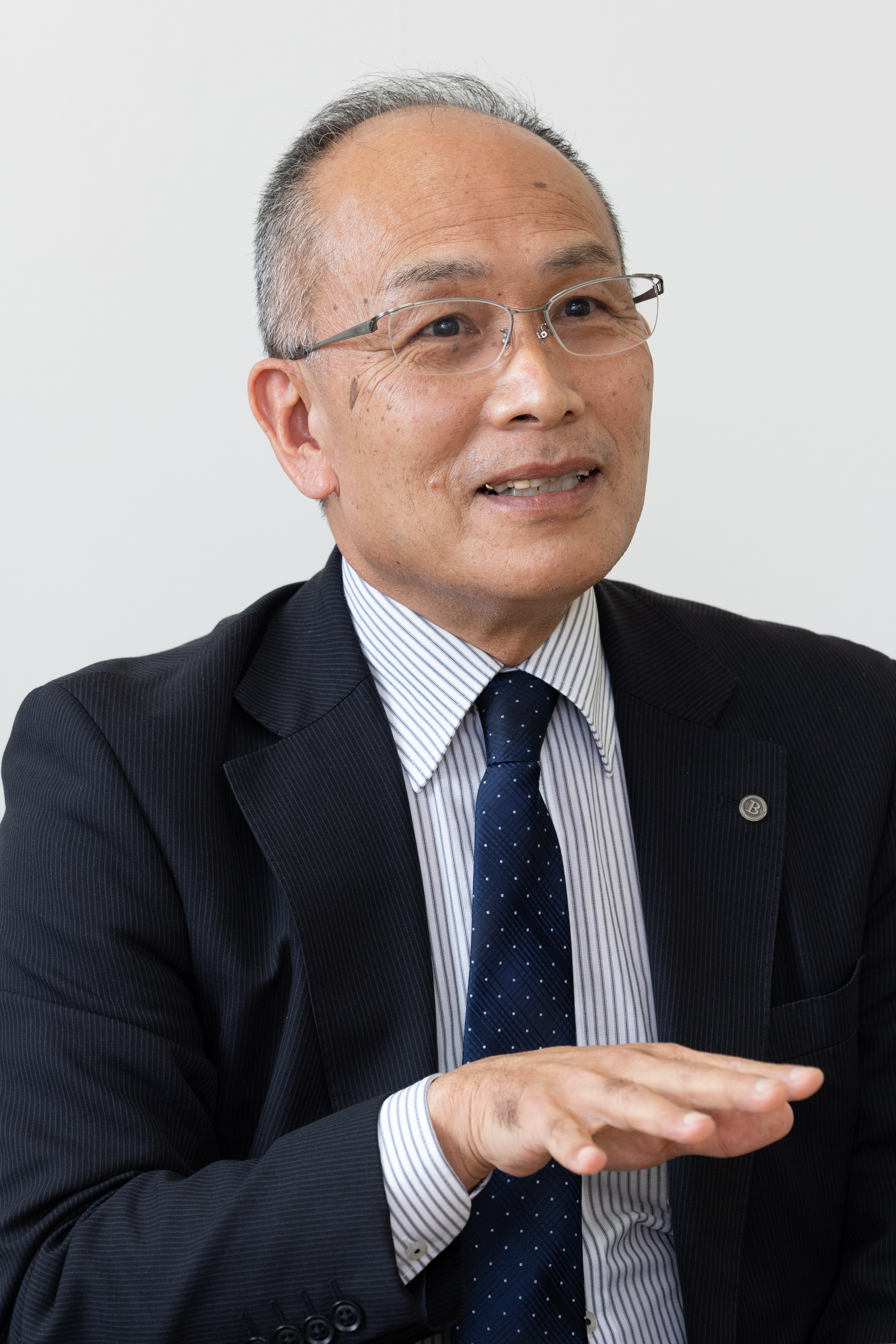 ITが苦手な社員もサクサク使えて業績アップ！中小企業のデジタル改革の極意とは