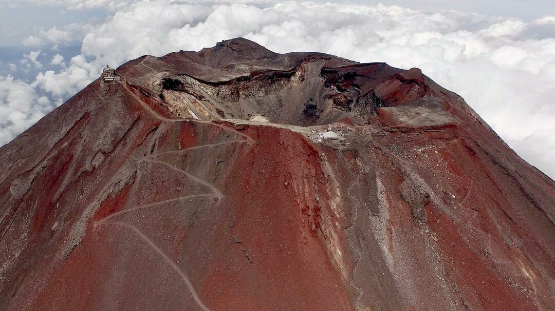 日本の絶景、富士山お鉢参り