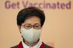 中国、香港行政長官選挙の制度見直しを検討