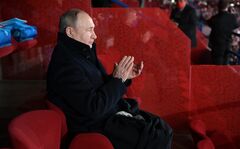 ロシアとの「限界ない」友情、中国が再考