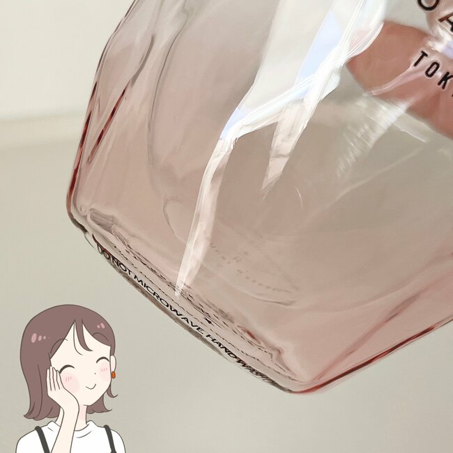 「めちゃくちゃ可愛い」「いつまでも眺めていたい」スターバックスの“高級感たっぷりグラス”デザインが美しくて気分が上がる！「夫婦で使用しています」