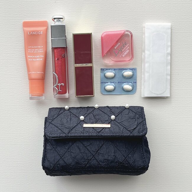 買ってから毎日持ち歩いてる!アフタヌーンティーの「大人かわいいポーチ」メイク直しがしやすくなった!