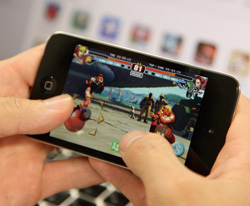 ゲーム業界に広がるデフレの猛威<br />任天堂、ソニーは“攻略”できるか