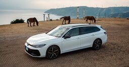 フォルクスワーゲン・パサートTDIで「ディーゼル車の実力」を体感！SUV全盛期にワゴンを選んだ納得のワケ【試乗記】