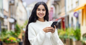 ヤクルトもPayPayも進出！インド中間層10億人を見据えた日本企業の商機