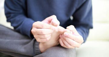 「水虫」は侮れない!恐ろしい感染ルート、誤診で重症化するニセ水虫…