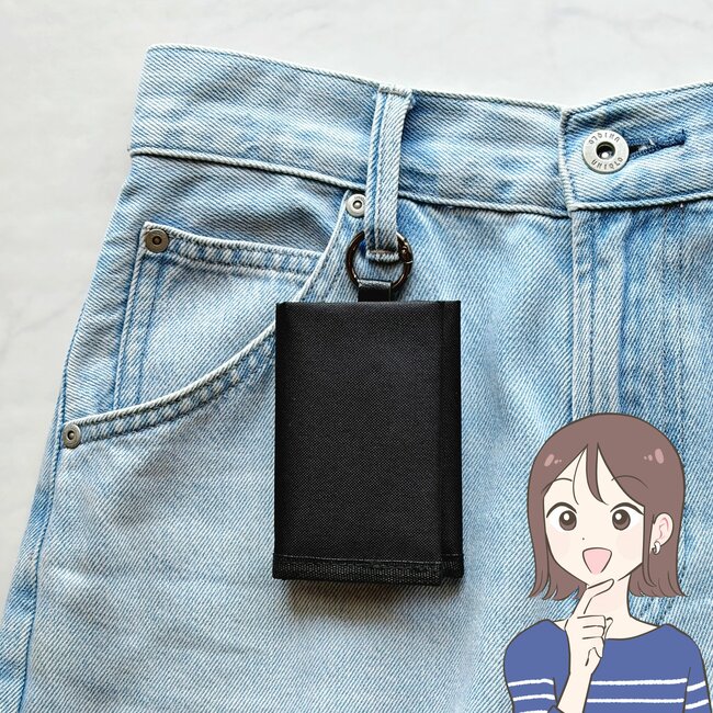小銭やお札が取り出しやすい！ダイソーの「スマホより小さいミニ財布」カードが12枚入って便利！《購入レビュー》