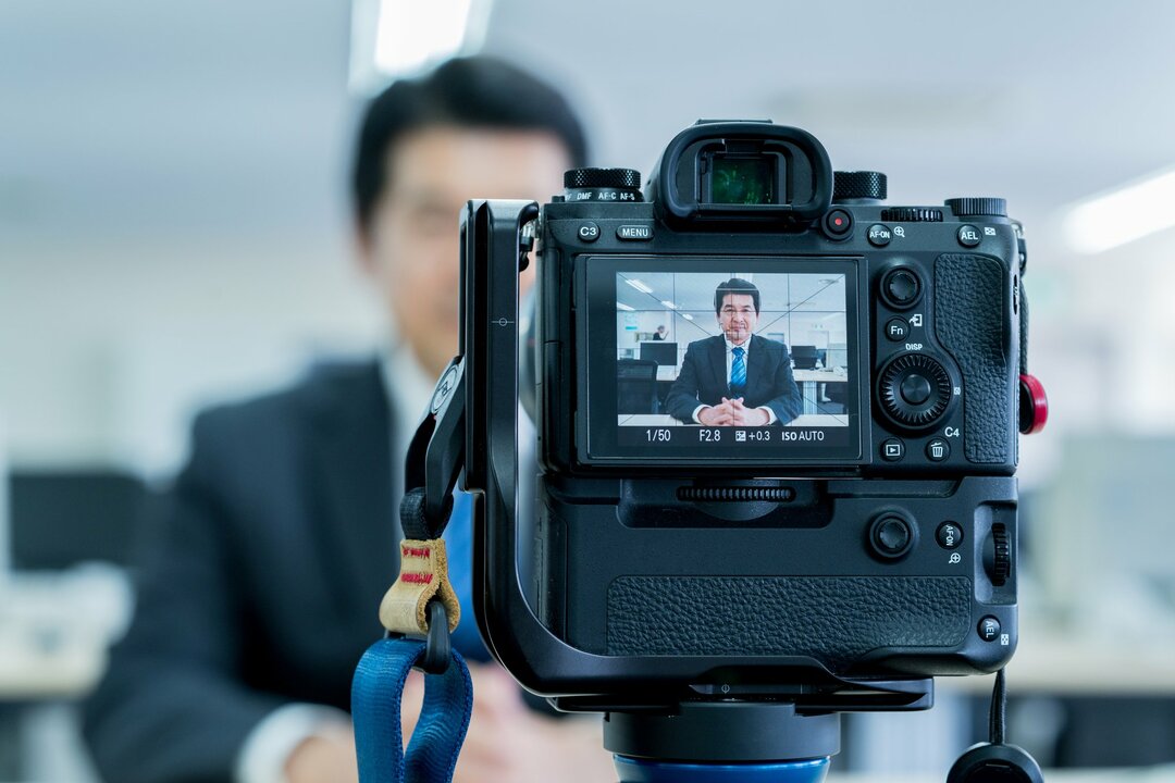 22年卒就活生が年末までに最低40社の企業説明会動画を見るべき理由