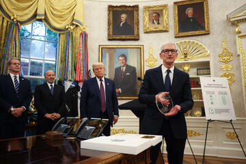 トランプ氏、半導体に100％関税を表明　国内投資なら除外へ