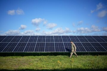 中国製バスもハッキング対象？　安保懸念に揺れる欧州