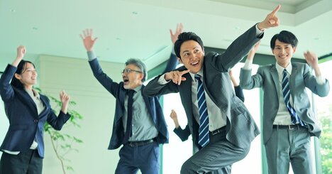 転職後、大幅年収アップでカネの使い方がド派手になった人の末路・ワースト1