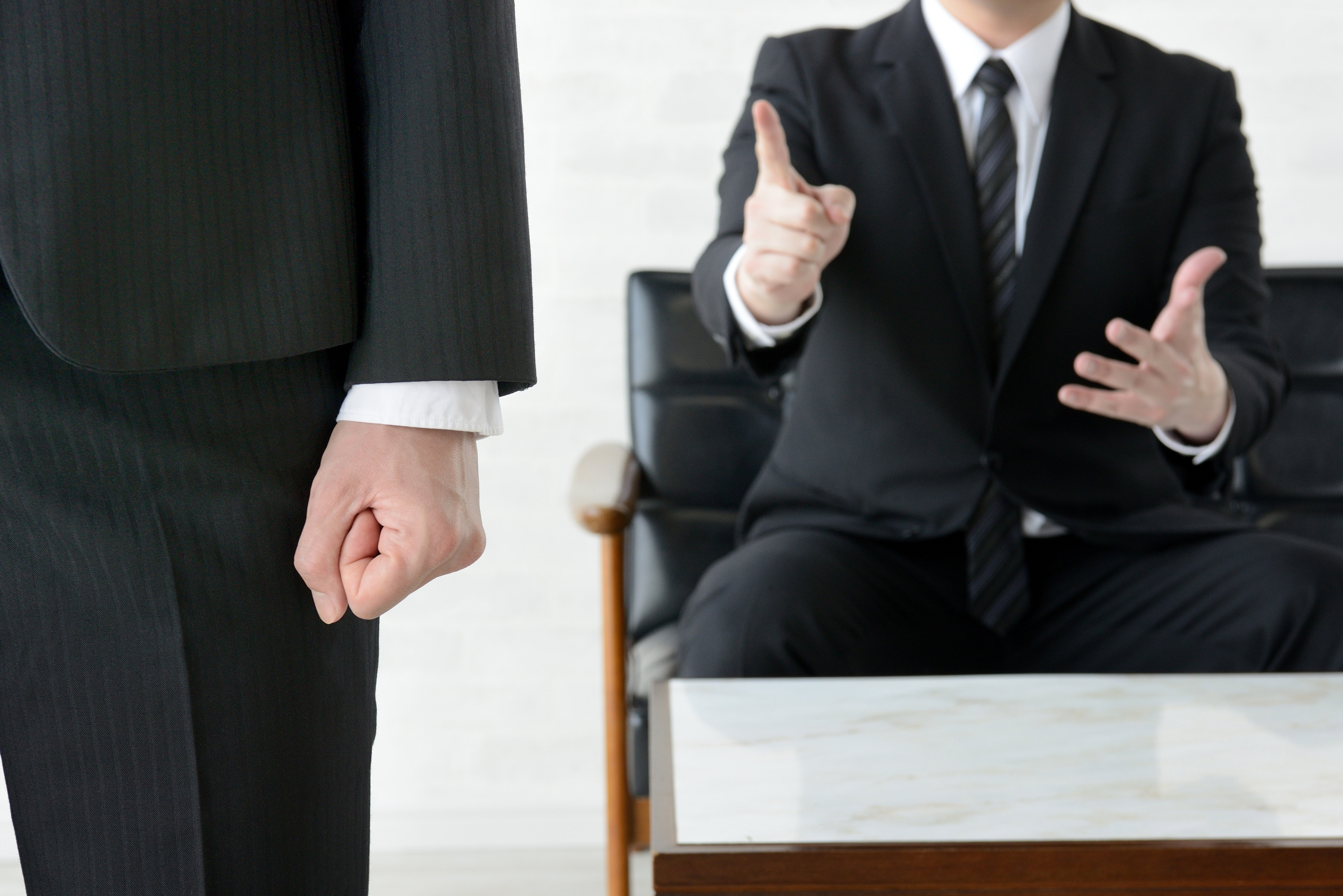 職場の人間関係が一発で悪化する「相手を傷つける話し方」とは?