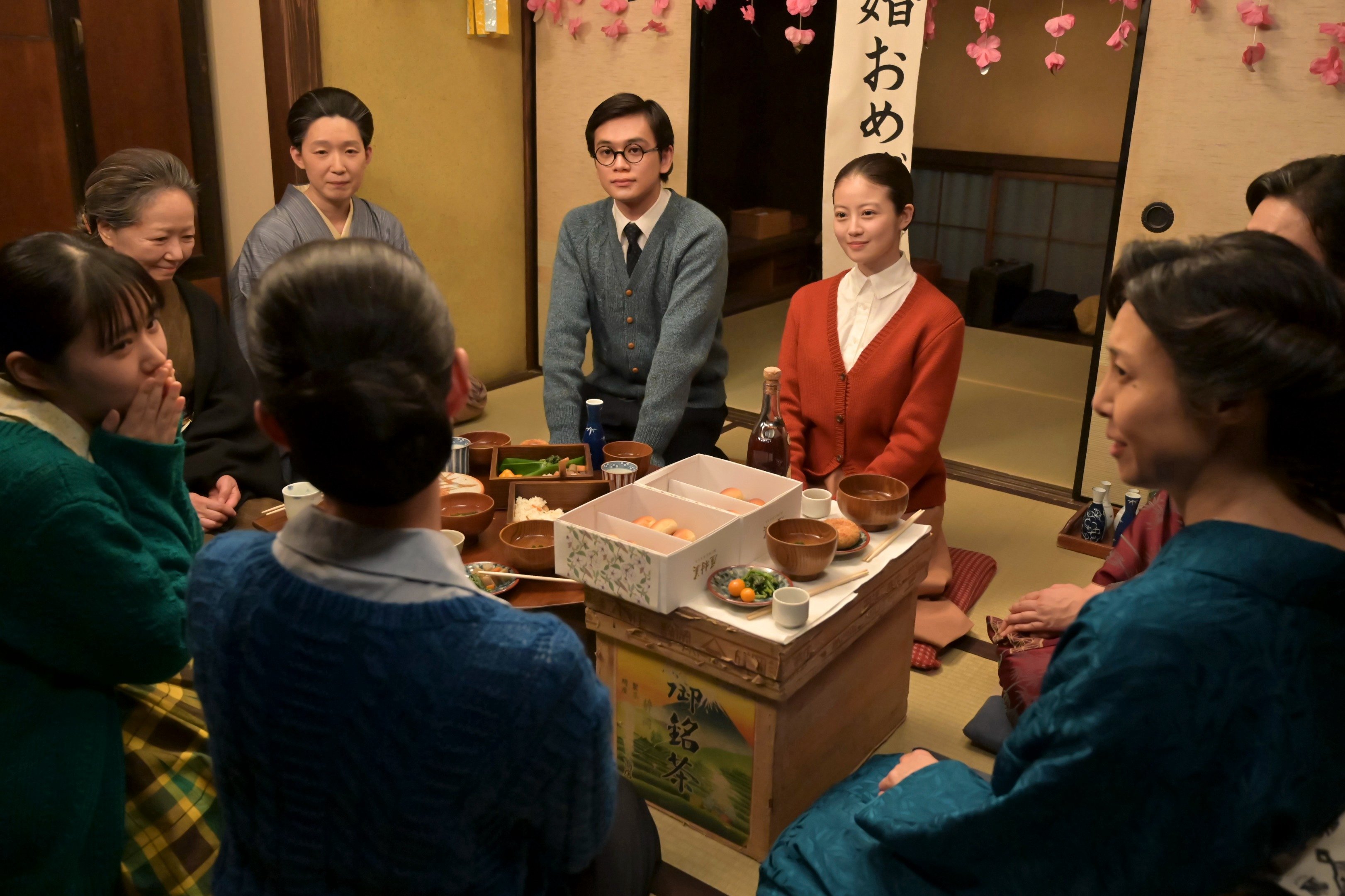「幸せってふたりでなるもんやね」初キスの夜の後、くらが「ほいたらね」で旅立つ→笑顔のお別れも良いもんだ【浅田美代子コメント付き・あんぱん第90回】